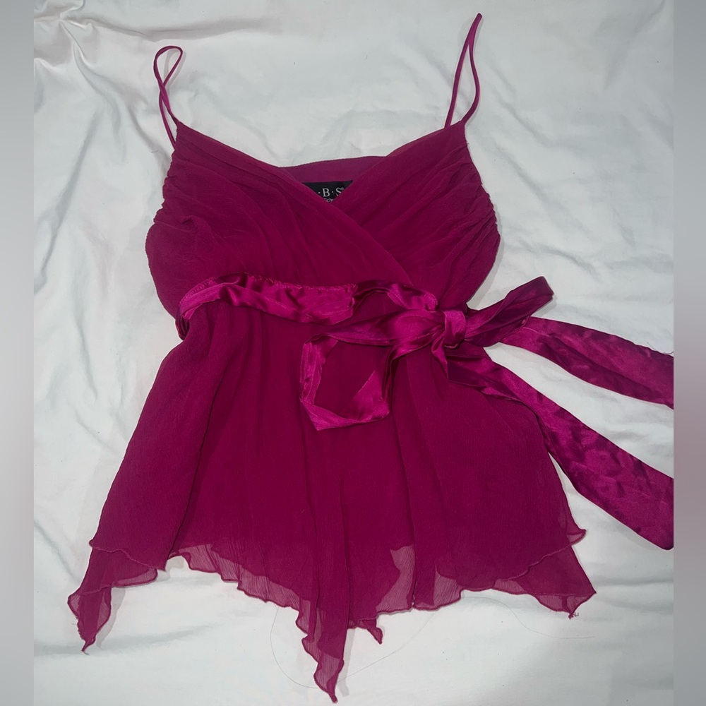 Elegant Magenta Sleeveless Top